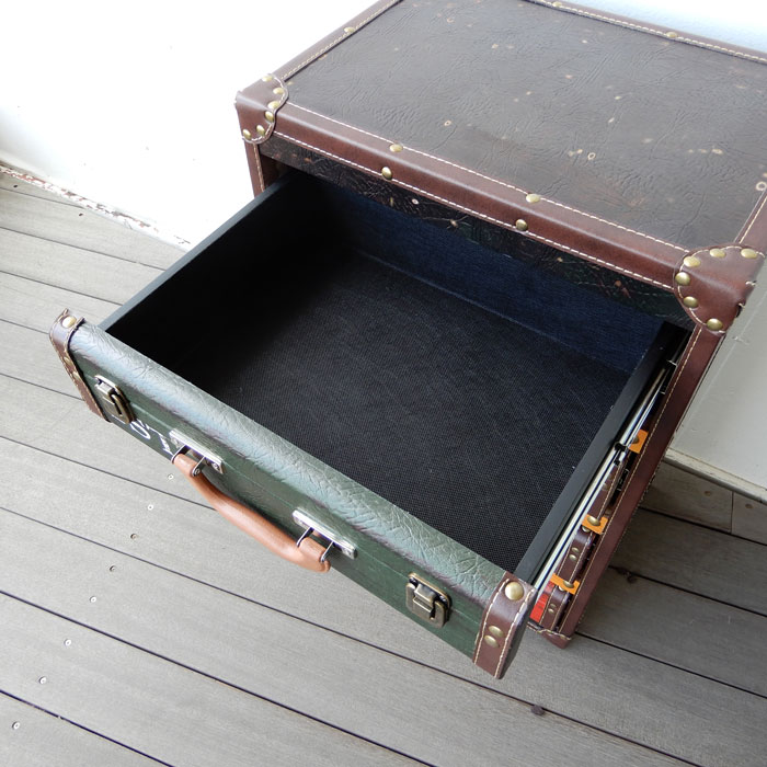 昭和レトロ木製4段チェスト /キャビネット 昭和レトロ木製4段チェスト /キャビネット