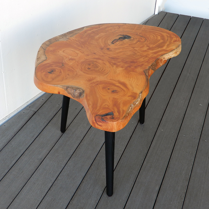 欅 けやき ケヤキ 一枚板 黒脚 サイドテーブル サイドテーブル