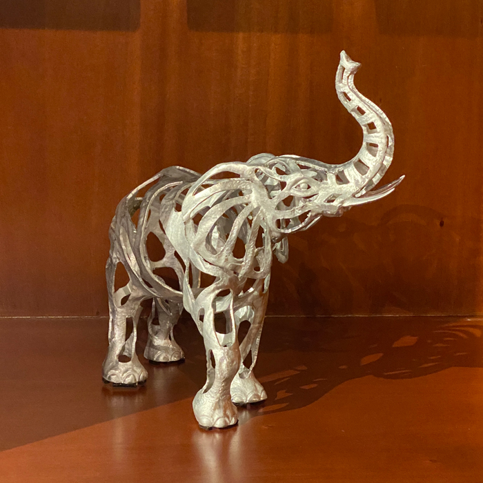 バカラ　象　ゾウ　大型フィギュリン　美品　エレファント　置物 バカラ Baccarat 置物 エレファント ぞう フィギュリン