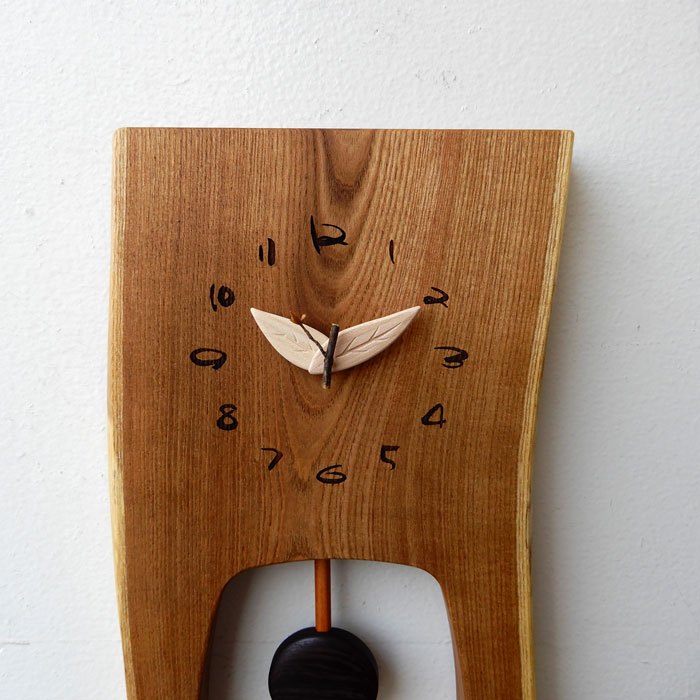 木の振り子時計 槐（エンジュ）無垢 幅20.5cm 掛け時計 振り子時計 木