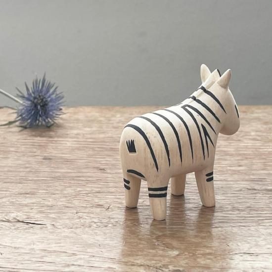 シマウマの木彫りしまうま シマウマ ゼブラ zebra 木彫り 置物