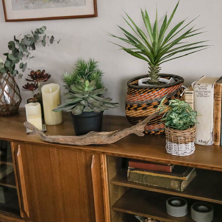 Gretta サイドボード テレビボード ガラス戸 引戸 かっこいい 北欧