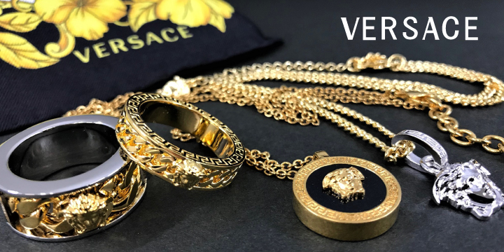 VERSACE（ヴェルサーチェ） ベルサーチ ゴールド メドゥーサ ロゴ