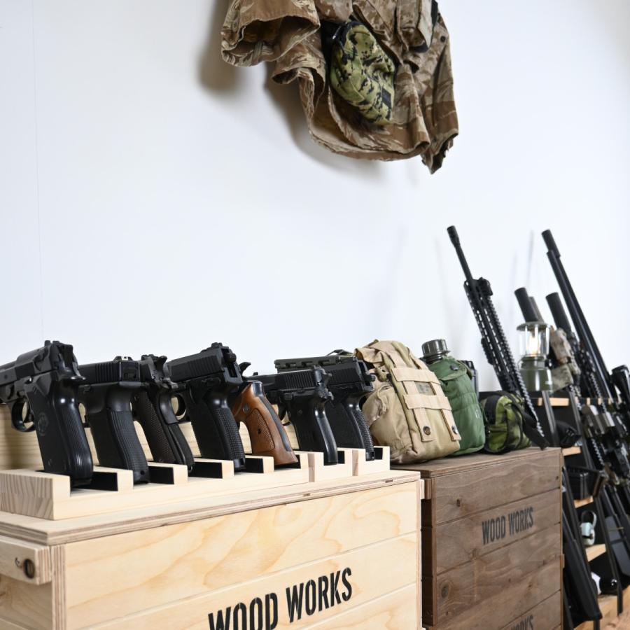 WOODWORKS ガンラック 1丁掛 (色：ミリタリーグリーン) 木製 日本製