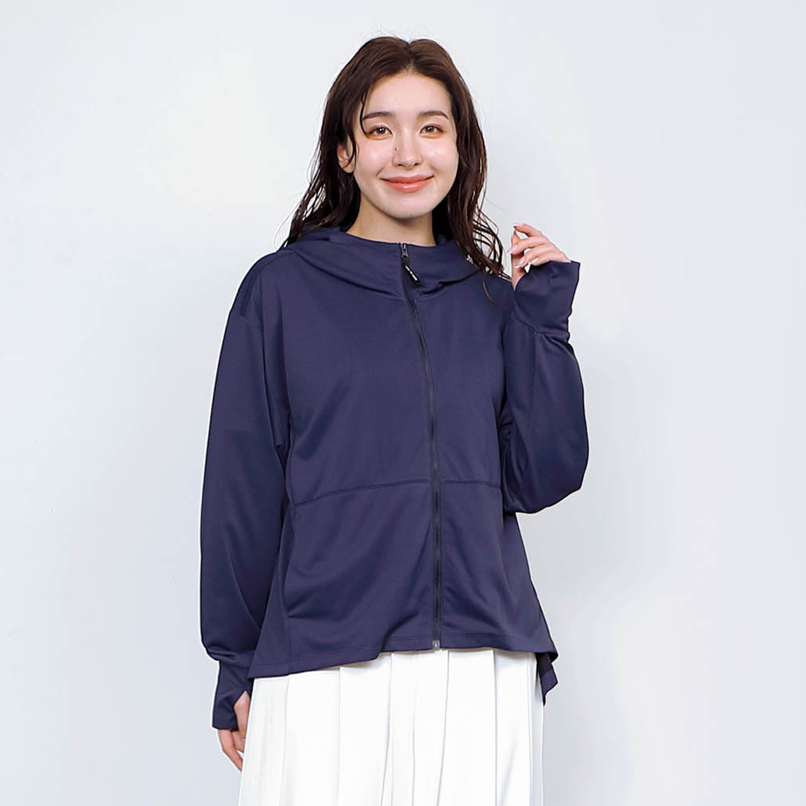 UVパーカー レディース 接触冷感 UVカット UPF50+ 吸水速乾 バックフリル パーカー 指穴 サムホール きれいめ 薄手 涼しい 長袖 ドライタッチUVパーカー AH-1020 | AME TO HARE | 02
