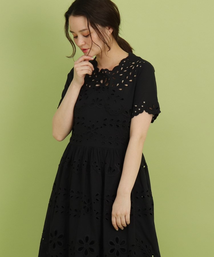 Anatelier アナトリエ Redvalentino 人気の製品 刺繍ワンピース