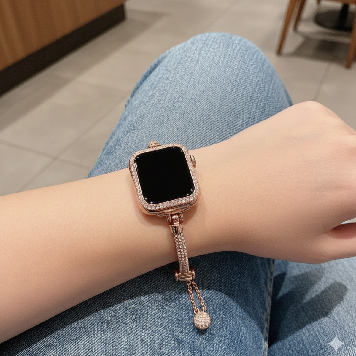Apple Watch バンド キラキラ ラインストーン カバー付き チェーン
