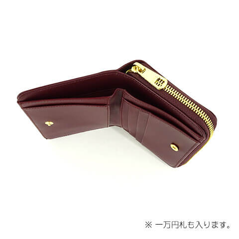 [A.P.C.]アーペーセー EMMANUELLE 折りたたみ財布 PXAWV F63029 楽天市場】APC A.P.C. アーペーセー 二つ折り財布 compact