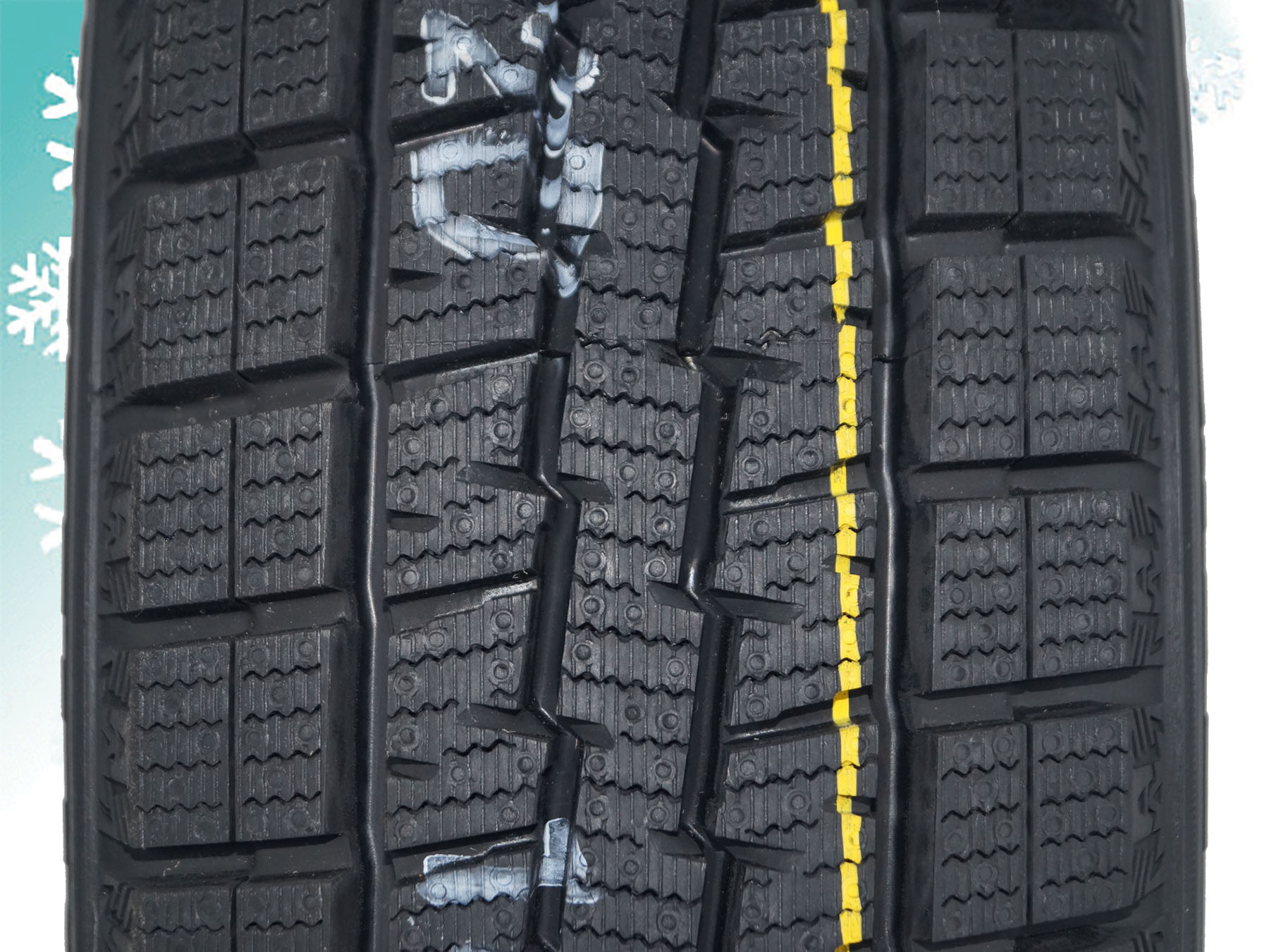 専用☆スタッドレス 4本 2016年製 約8分山 145R12LT6PR 145r12 6pr スタッドレス 4本のおすすめ人気商品一覧 通販
