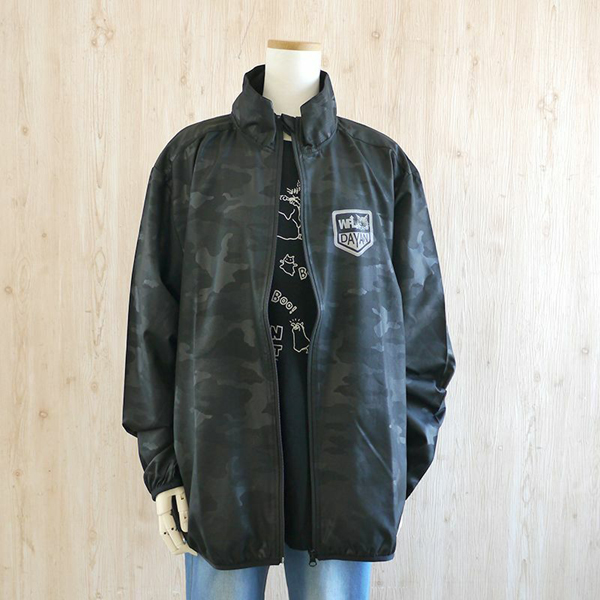 マイクロTWブルゾン F ロゴ 黒系 わちふぃーるど ダヤン ネコ