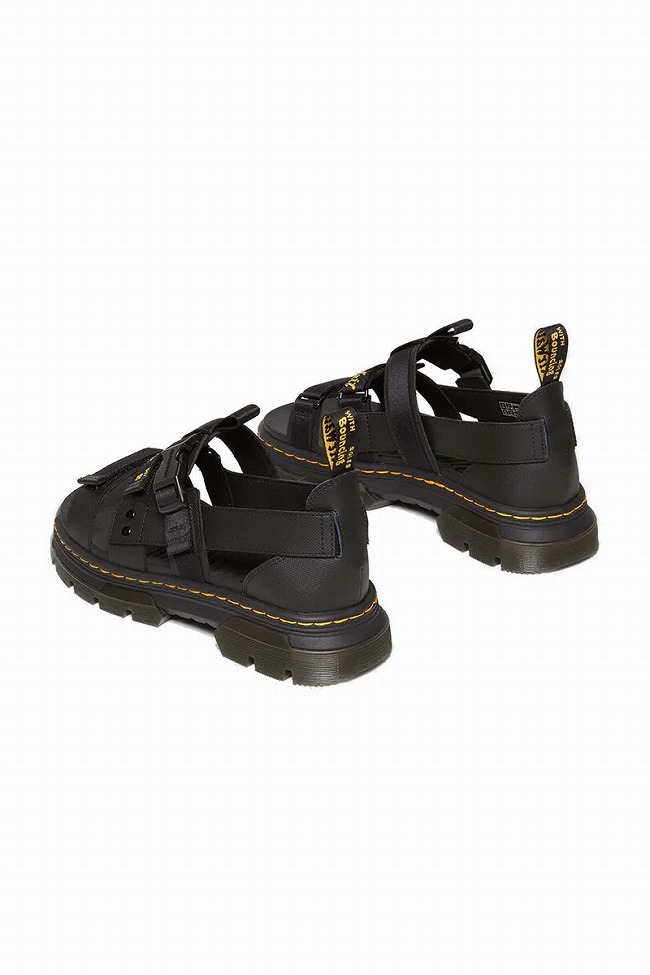 Dr.Martens（ドクターマーチン） ピアソン マルチストラップ サンダル