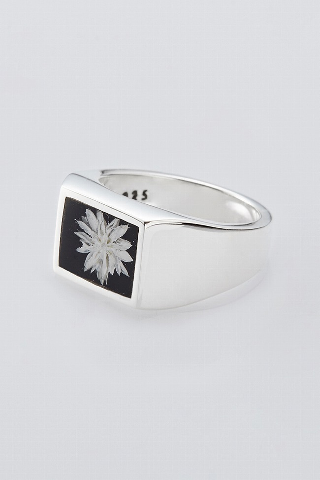 XOLO XOLO(ショロ) Signet Ring with Black Flower シグネットリング