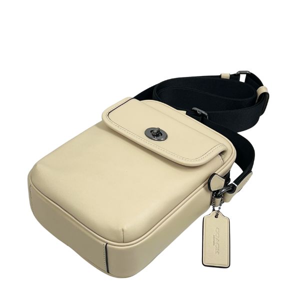 COACH（コーチ） バッグ メンズ ショルダーバッグ レザー ターンロック