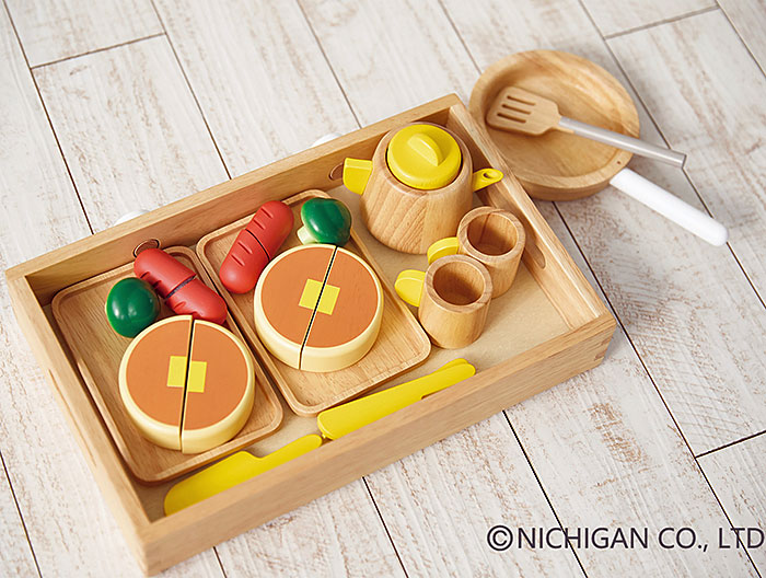 新品未使用　ラーニングリソース　朝食昼食夕食3点セット　キッチントイ 知育玩具 NICHIGAN（ニチガン） おままごとセット木製 ままごと 木のおもちゃ 3