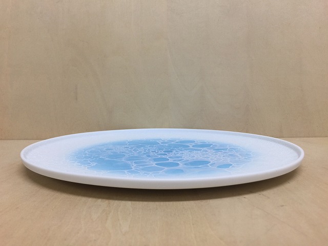有田焼 やま平窯 frame26cmプレート(エッグシェル青泡)【大皿 丸皿