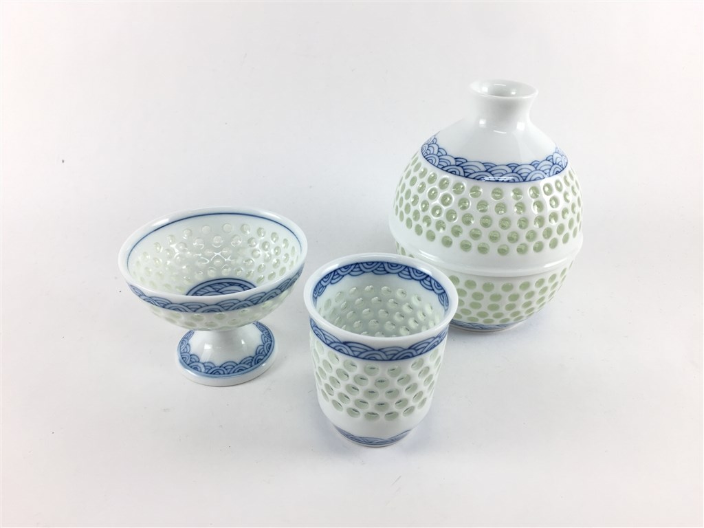 波佐見焼 丹心窯 水晶 青海波 馬上盃【酒器 盃 和食器 磁器 ガラス