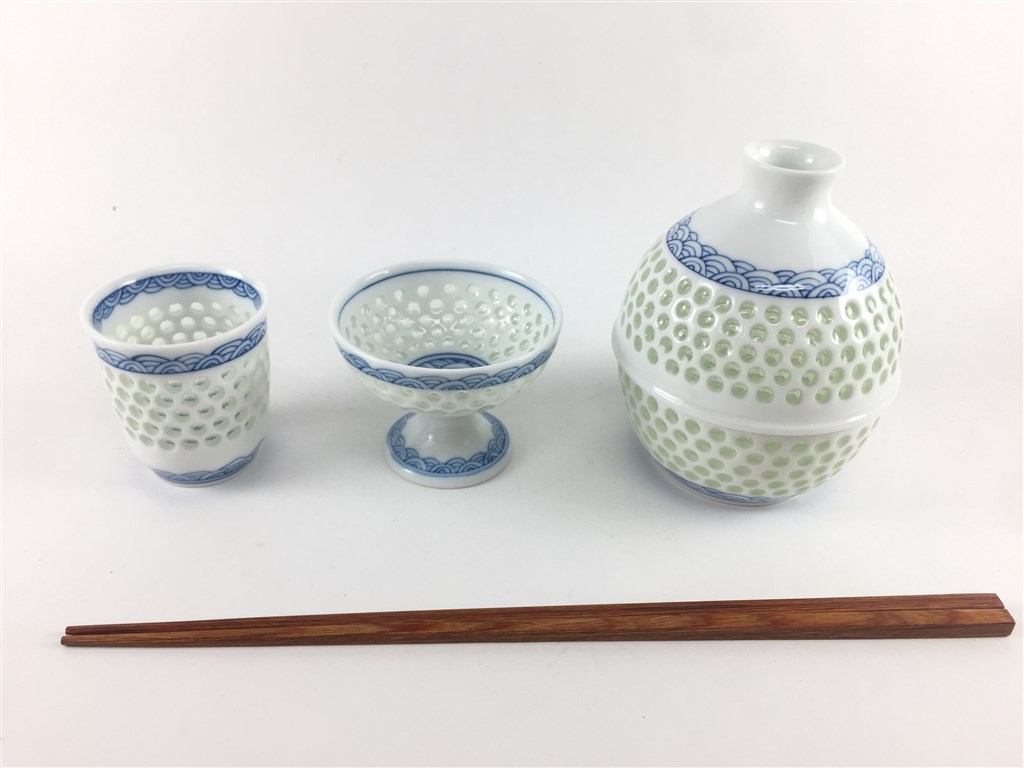 波佐見焼 丹心窯 水晶 青海波 馬上盃【酒器 盃 和食器 磁器 ガラス