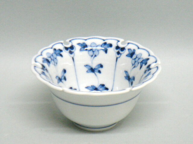 ウサギ模様の陶器ボウル4個セット 楽天市場】うさぎ（素材（キッチン用品）陶磁器）（キッチン用品