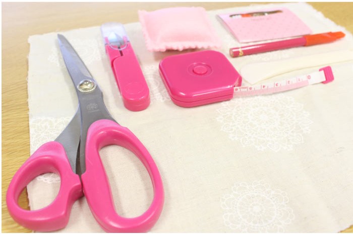 ミササ 裁縫セット 小学校 うす型タイプ 13点セット 運針用布