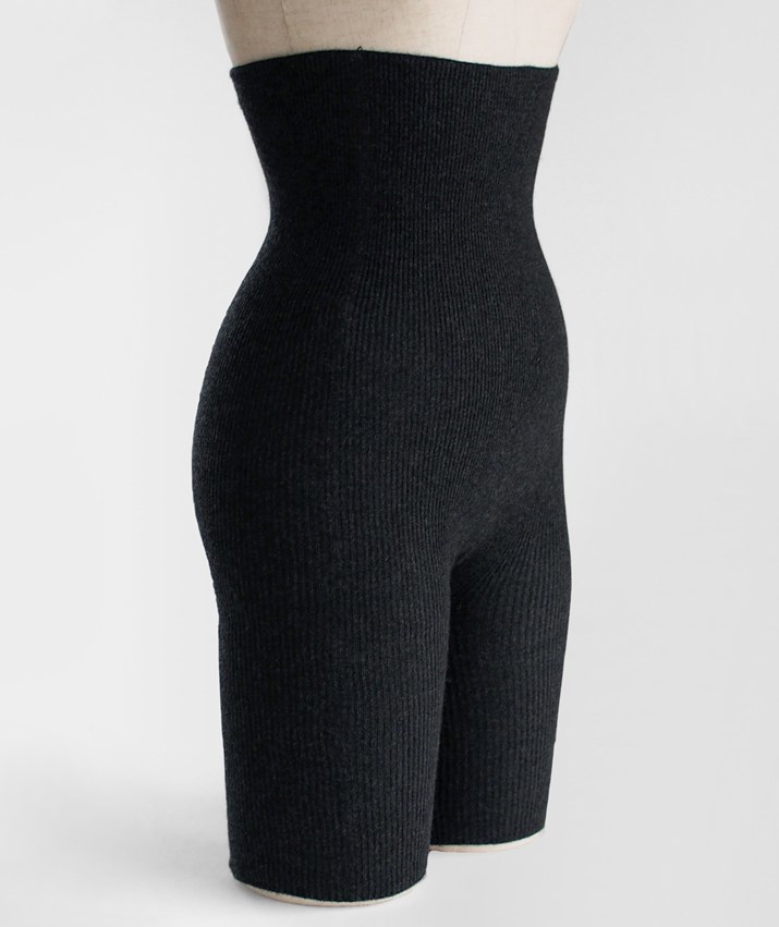 PRODIGAL カシミヤ100％ 腹巻パンツ ひざ丈 ロング レディース 日本製 カシミア 五分丈 腹巻 ショーツ インナー 薄手 ニット 秋冬 冬 あったかい 女性 防寒 冷え対策 シンプル 可愛い おしゃれ 五泉ニット PRODIGAL（プロディガル） カシミヤ 100％ 腹巻パンツ ひざ丈 ロング