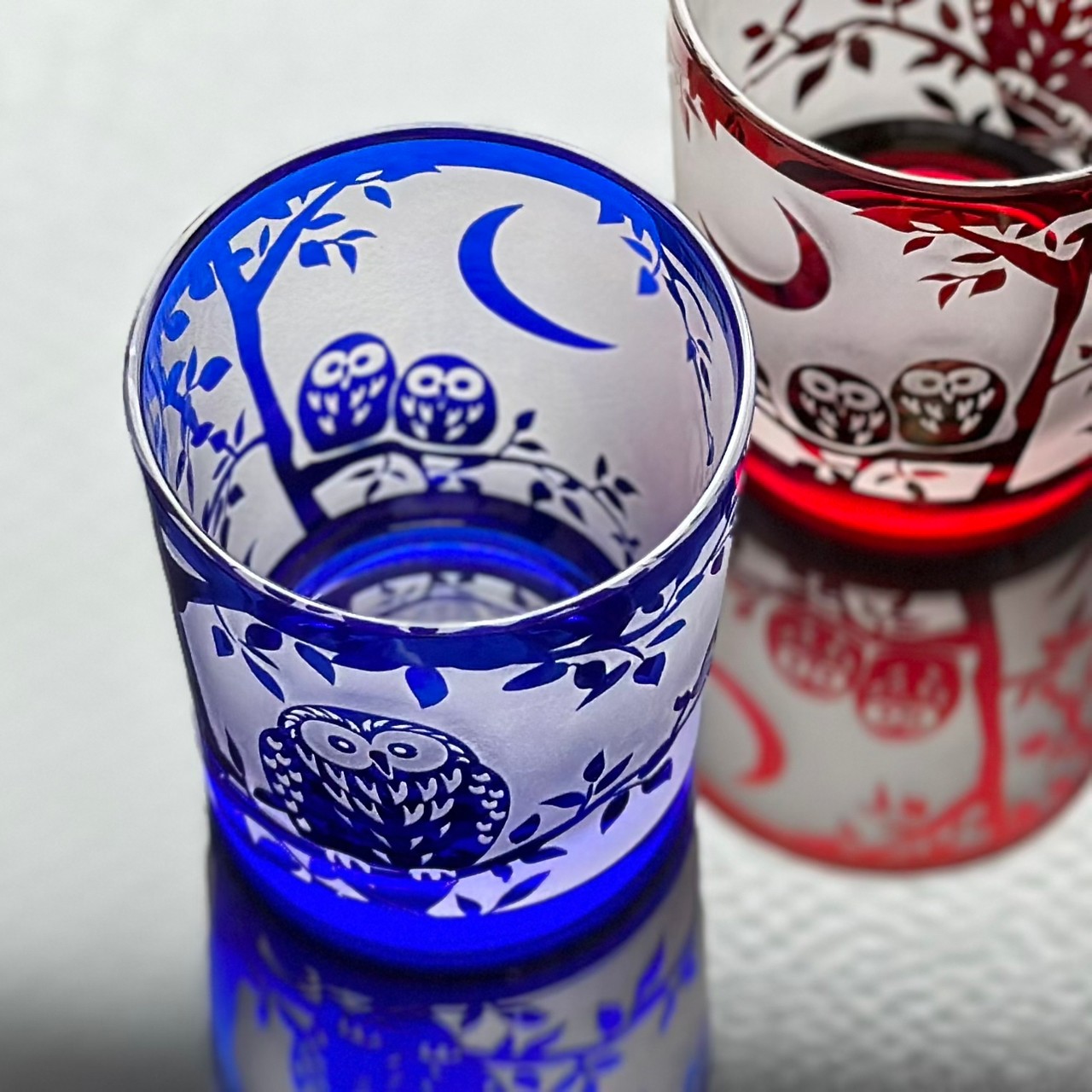 切子 グラス ふくろう 2個セット フクロウ 梟 ペア 赤 青 食洗機対応