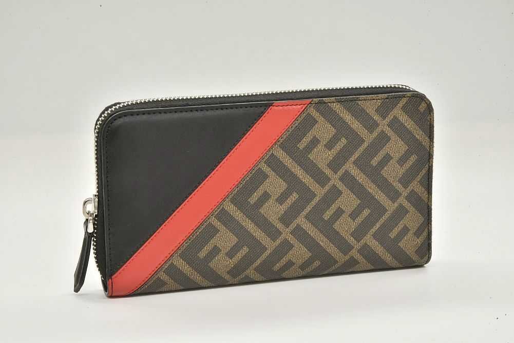 FENDI フェンディ FFモチーフ ジップアラウンドウォレット ラウンド