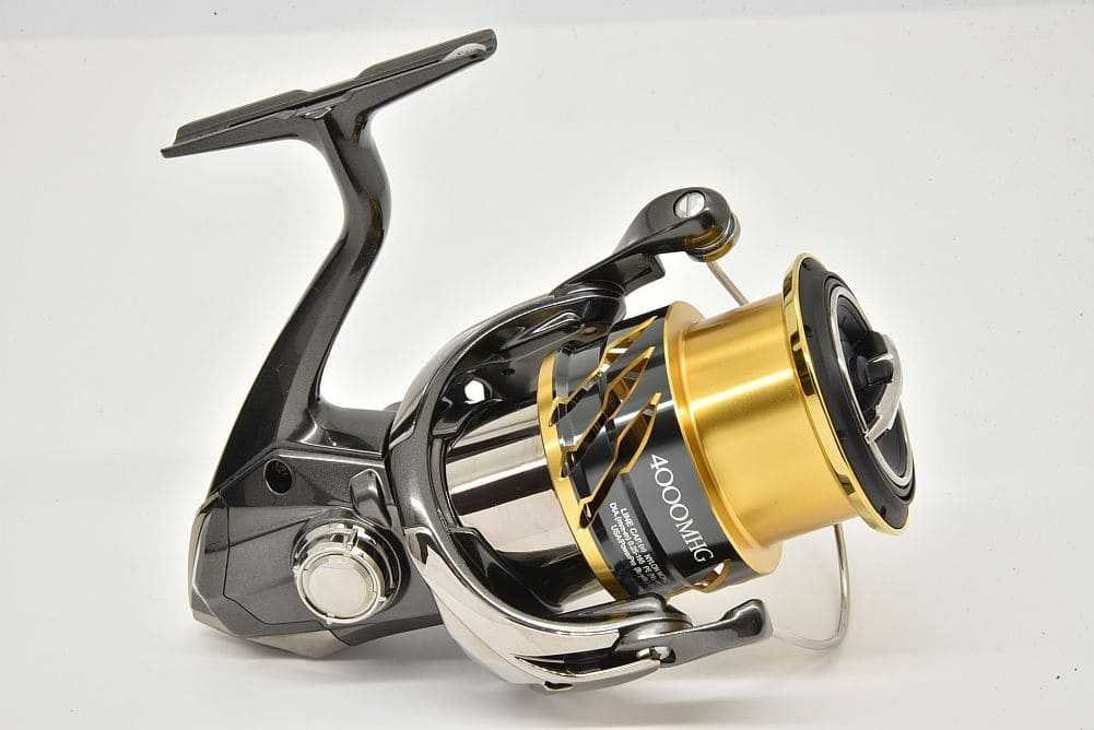 SHIMANO TWIN POWER 4000MHG スピニングリール シマノ（SHIMANO） 20 ツインパワー 4000M HG / スピニングリール