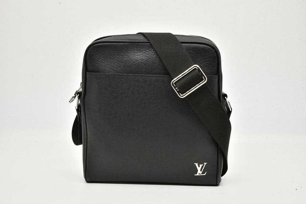 LOUIS VUITTON ヴィトン タイガ メッセンジャーPPM ショルダー