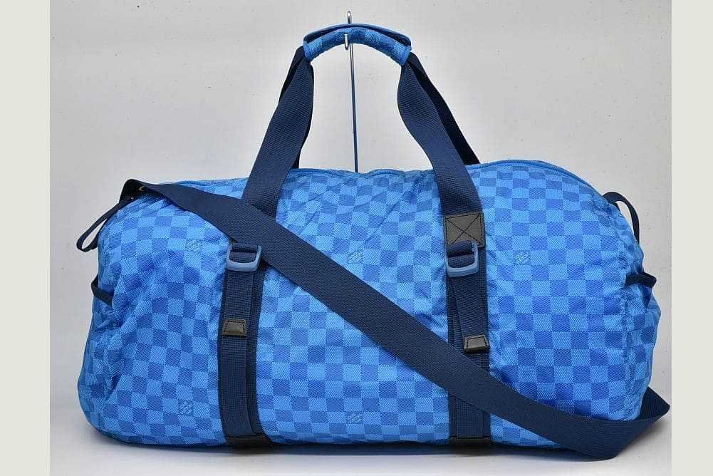 LOUIS VUITTON（ルイ・ヴィトン） ヴィトン ダミエ アバンチュール