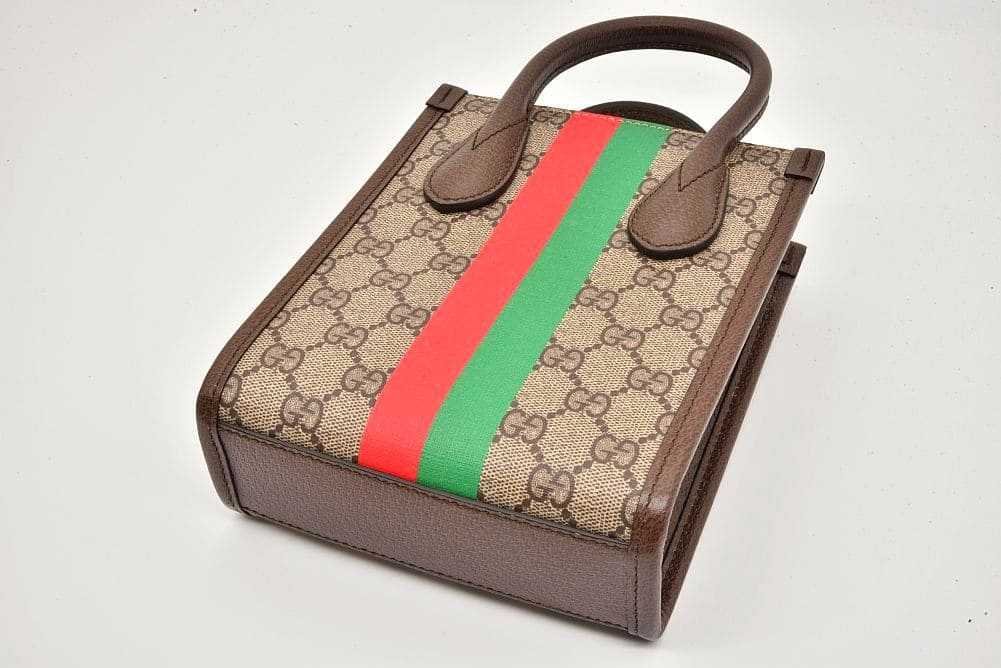 グッチ バンドバッグ ボストン 2WAY GGスプリーム 旅行 カギ S3251 GUCCI（グッチ） GGスプリーム 2WAY レザー ボストンバッグ ショルダー