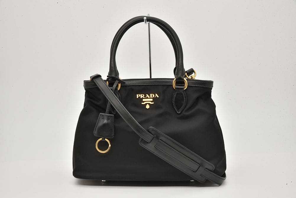 PRADA（プラダ） PRADAロゴ ナイロン ハンドバッグ 2WAY ショルダー