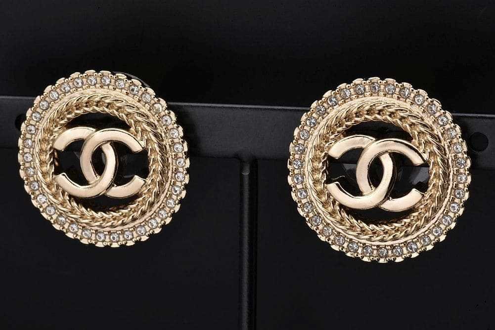CHANEL（シャネル） ココマーク ラウンドピアス ラインストーン