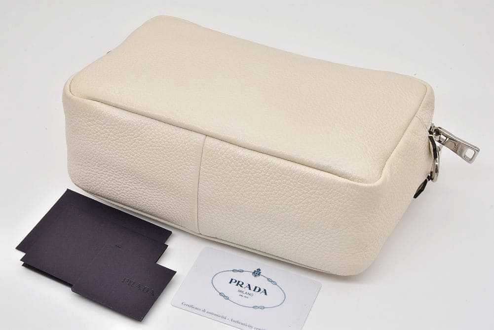 PRADA(プラダ) ヴィッテロダイノ ソフトレザー スモール ショルダー PRADA(プラダ) ヴィッテロダイノ ソフトレザー スモール ショルダー
