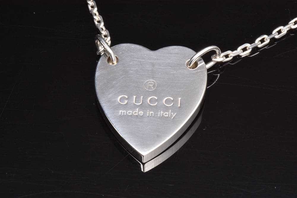 GUCCI（グッチ） トレードマーク ハート ペンダント付き ブレスレット