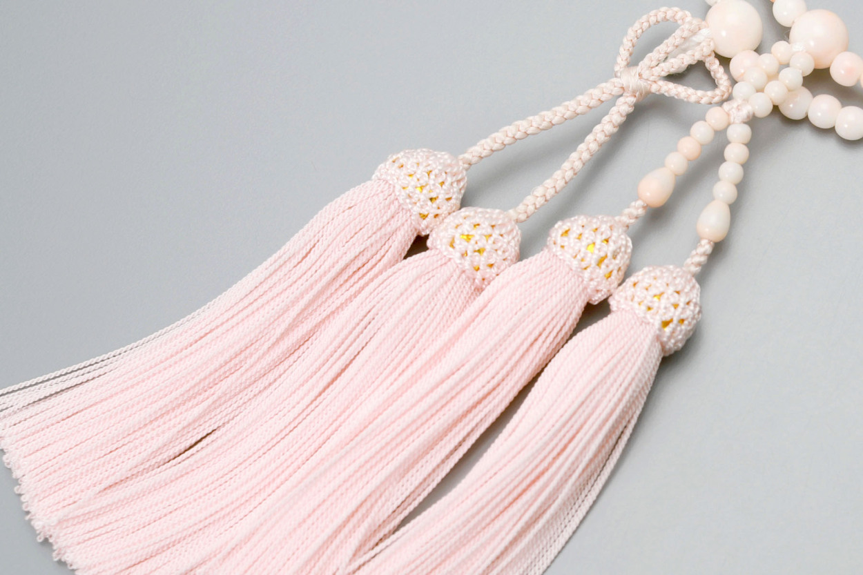 数珠 女性用 二連 京匠の伝統 ピンク珊瑚調 二輪 人絹頭房 浄土真宗
