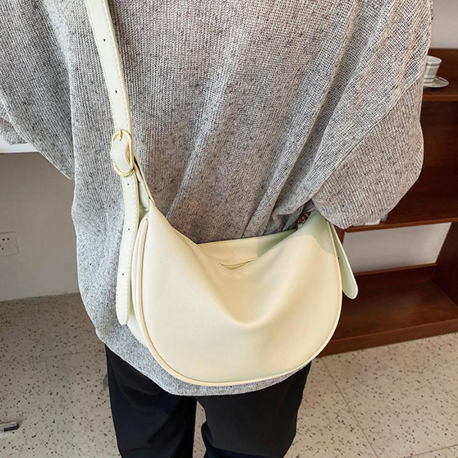 ハーフムーンショルダーバッグボディバッグ 合わせやすいbag 通勤通学軽量バッグ 三日月 餃子バッグ 2023 | ブランド登録なし | 03