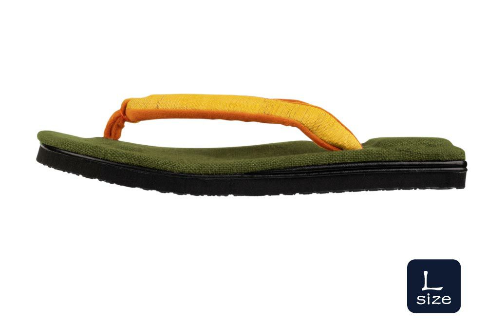 【訳あり・色違い】雪駄 -Re:休- 奈良大和 緑茶染め のぞき花緒 山吹麻花緒 レディース R1160Z-GR-Lサイズ | 大和工房 | 01