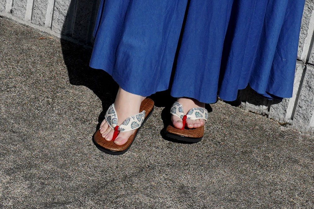 雪駄 ラタンメッシュ焦茶 菱型花卉-ひしがたかき- レディース R256 | 大和工房 | 08