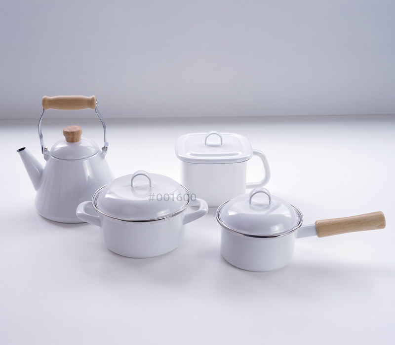 富士ホーロー 特典付 福袋 鍋4点セット ソースパン 片手鍋 ホーロー鍋