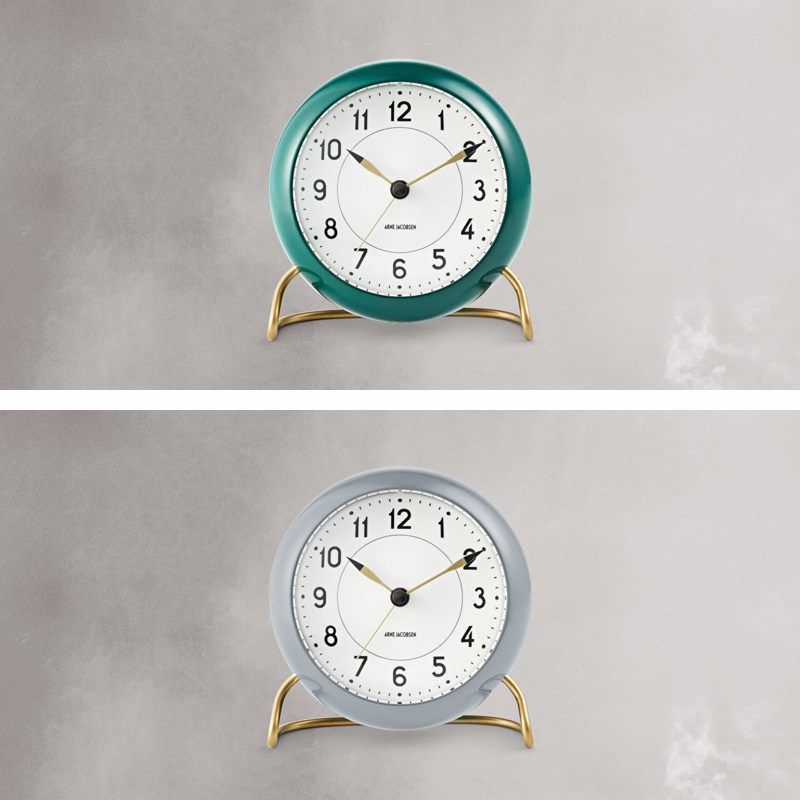 ARNE JACOBSEN（アルネ ヤコブセン） 特典付 置き時計 ARNE JACOBSEN