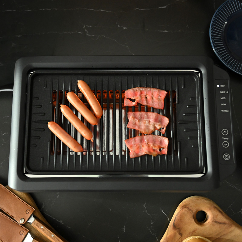 【美品】【一回のみ使用】【値下げ可】GLAMP 焼肉プレート 特典付 GLAMP. 超少煙グリル用 グリルプレートDX 焼き網 ホット