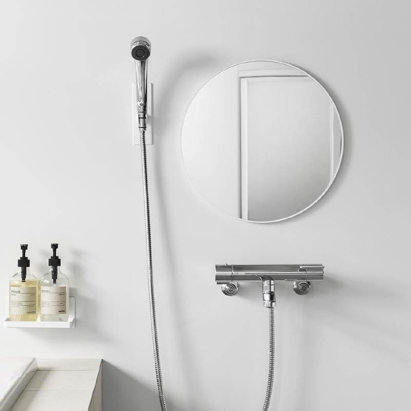 特典付 山崎実業 マグネットバスルーム樹脂ミラー タワー 丸型42cm ミラー 鏡 浴室 お風呂 シンプル おしゃれ 10173 10174 白 黒 公式 新商品 | tower | 11