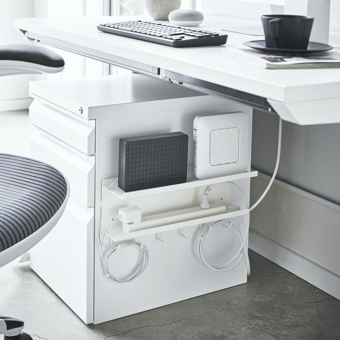 米軍通信機収納キャビネットとショックマウント 米軍通信機収納キャビネットとショックマウント