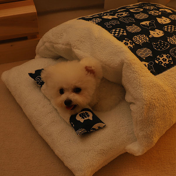 ペット 犬 猫 ベッド 冬用 和柄 お布団 寝袋 ふっかふかのお布団で 