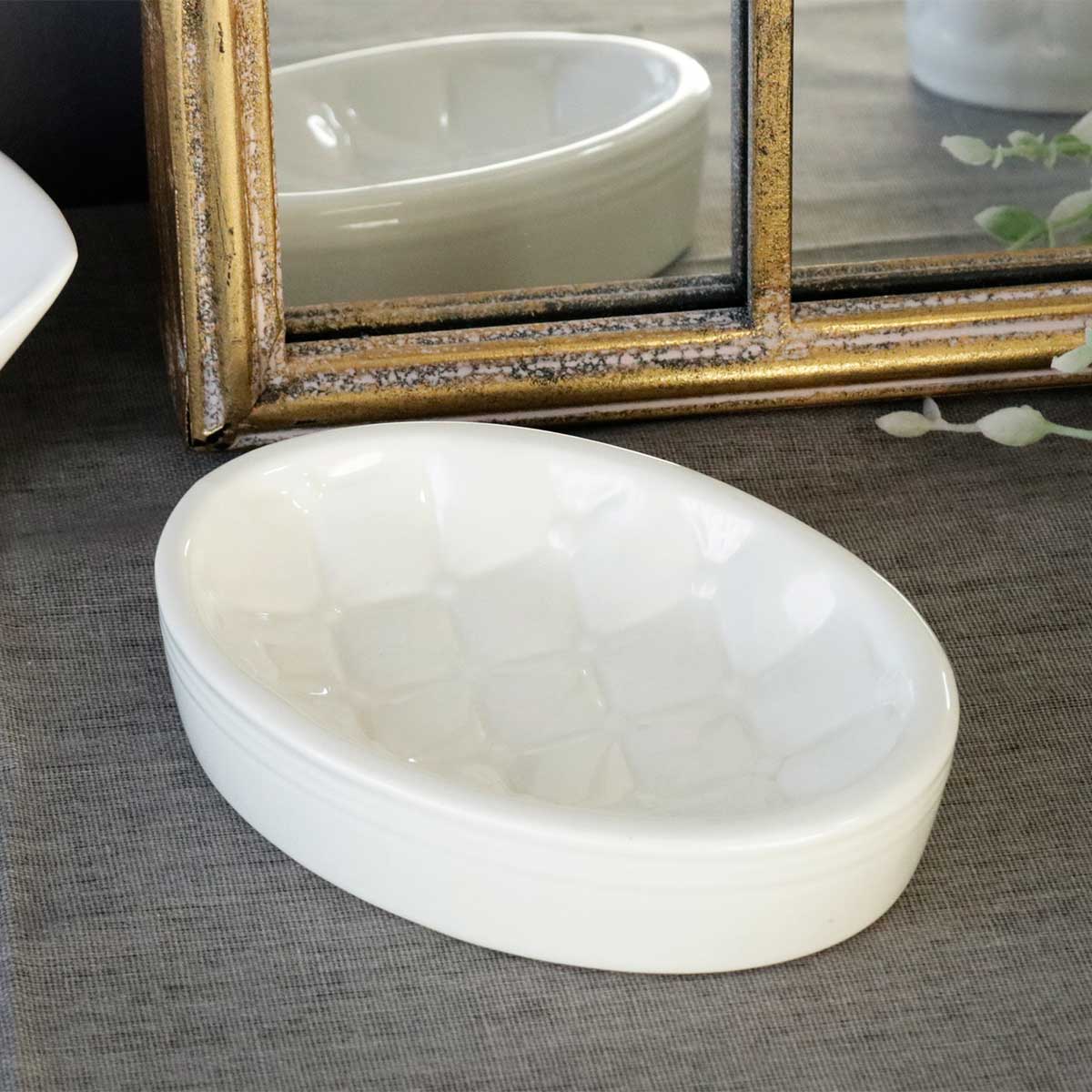 ソープディッシュ 陶器 石鹸置き ホワイト おしゃれ マチルドエム