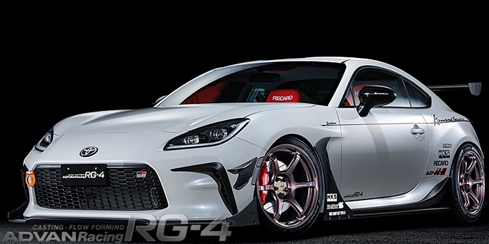 ヨコハマ ADVAN Racing RG-4 8.5J＆9.5J-18 と ブリヂストン ポテンザ