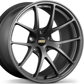 BBS RI-A 7.5J-18 と ミシュラン パイロット スポーツ5 215/40R18の4本
