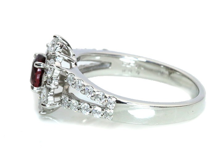 非加熱ルビー0.58ct 上質ダイヤモンド取り巻き0.73ct PT900 プラチナ