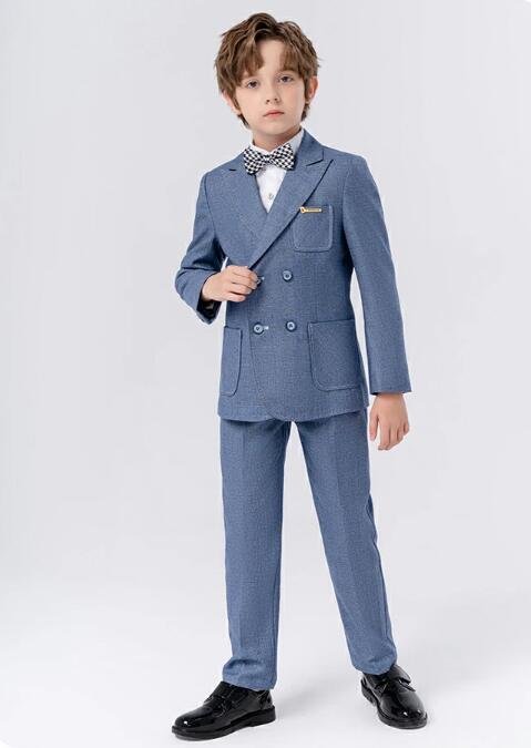 美品✨男子フォーマルスーツ　ブルーグレー　160 　スーツカンパニー　卒業式 希少サイズ 160cm 5点 ザスーツカンパニー フォーマル スーツ 卒服