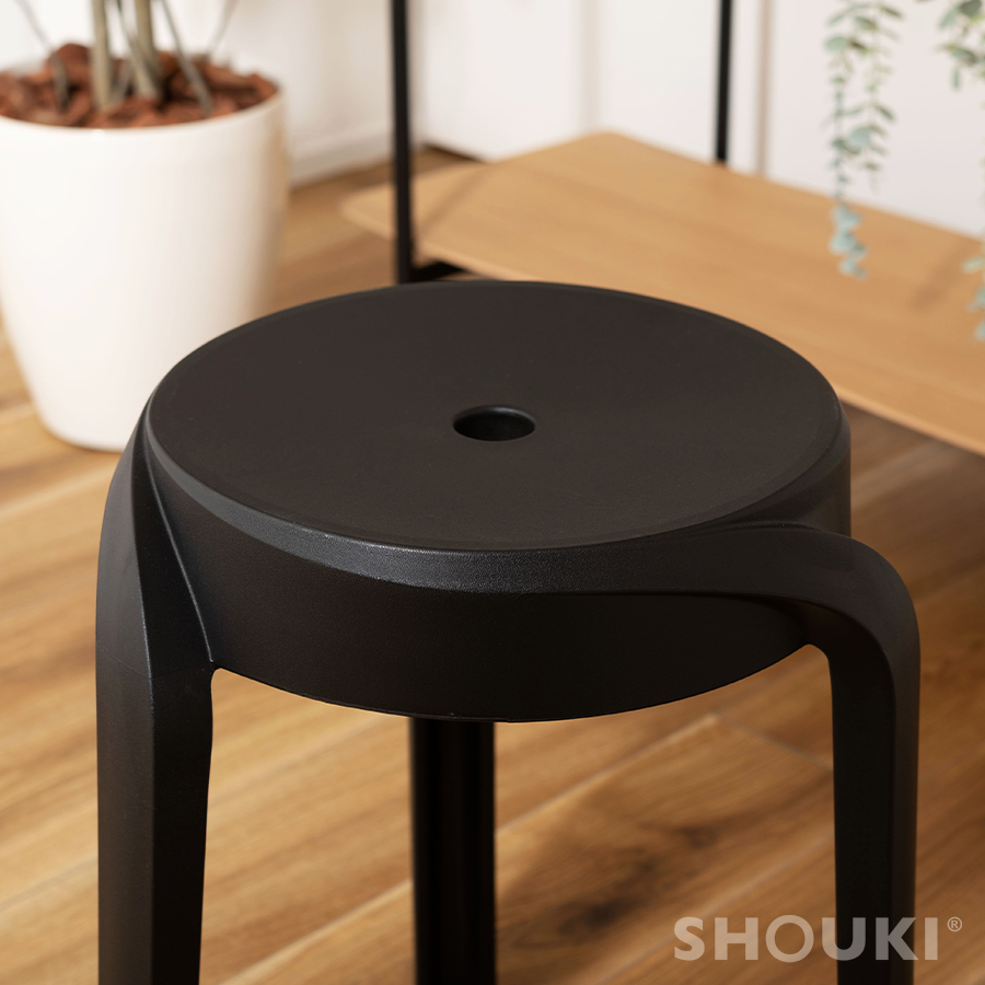スツール 椅子 スタッキング おしゃれ モノトーン シンプル 重ねられる かっこいい 省スペース 軽量